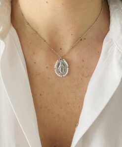 Alternative view of Collar plateado virgen LA MILAGROSA blanco