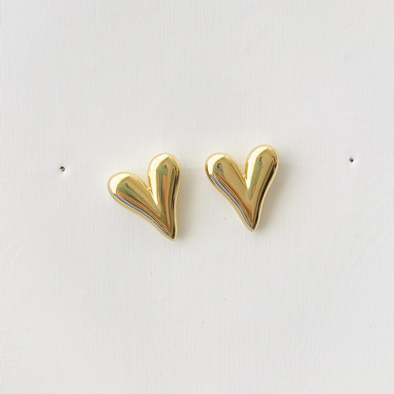 Pendientes CORAZÓN dorados