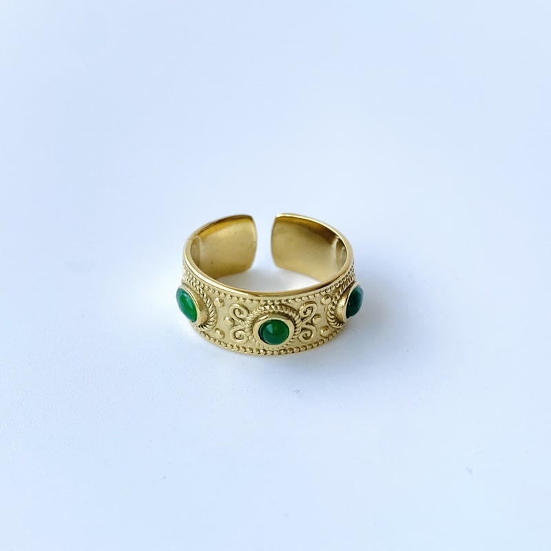 Anillo LETICIA dorado piedra verde