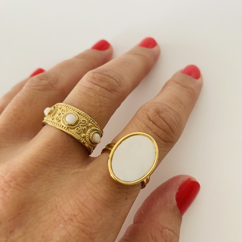 Anillo LETICIA dorado piedra blanca - Imagen 2