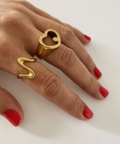 Alternative view of Anillo ONDA dorado